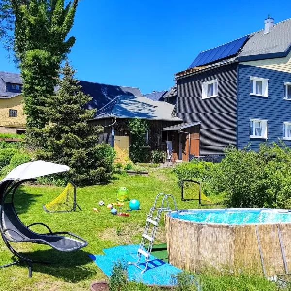 Unser neuer Pool im Ferienhaus in Thüringen am Rennsteig